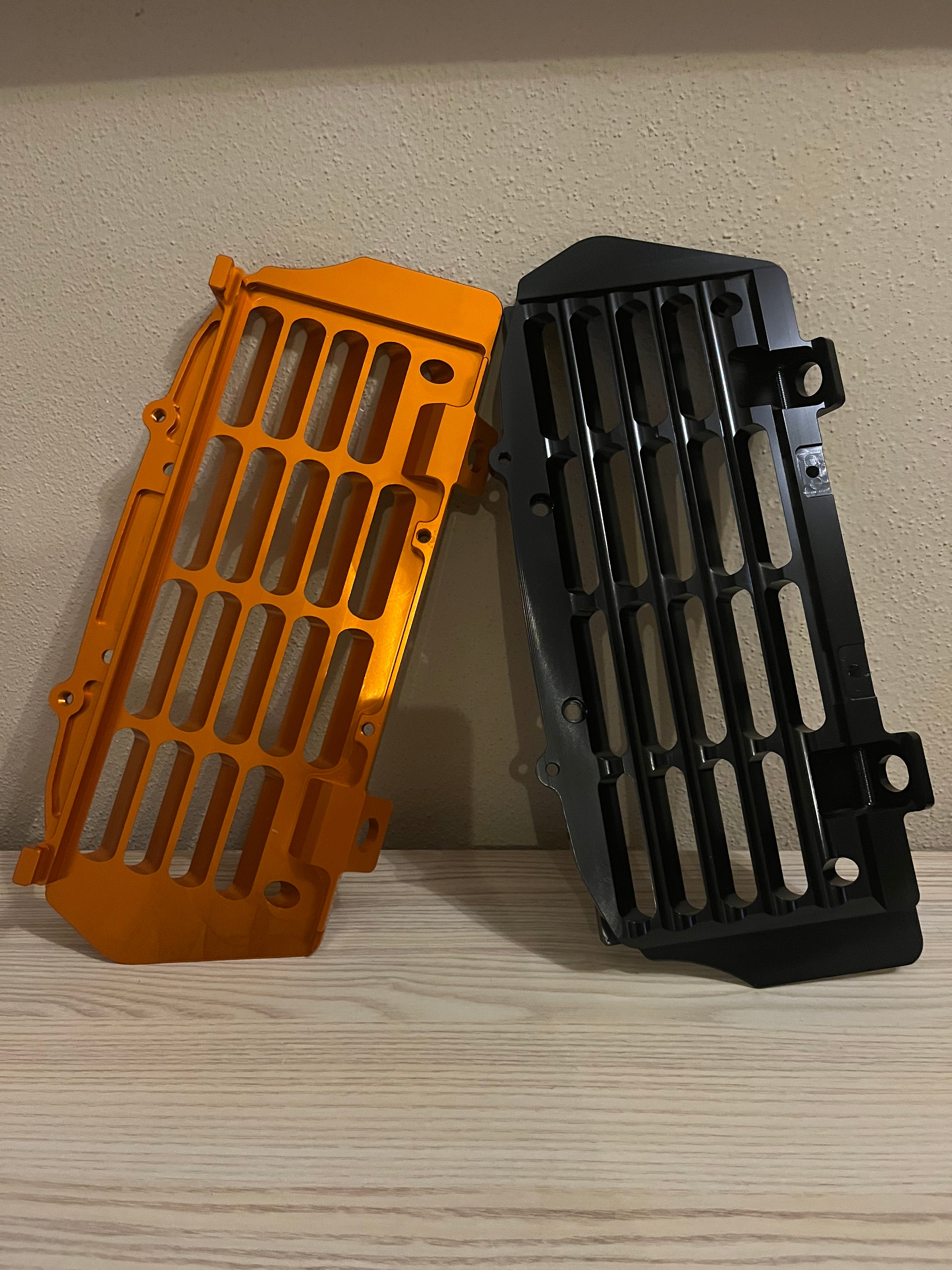 Alu CNC Kühlerschutz KTM/Husqvarna 17-23