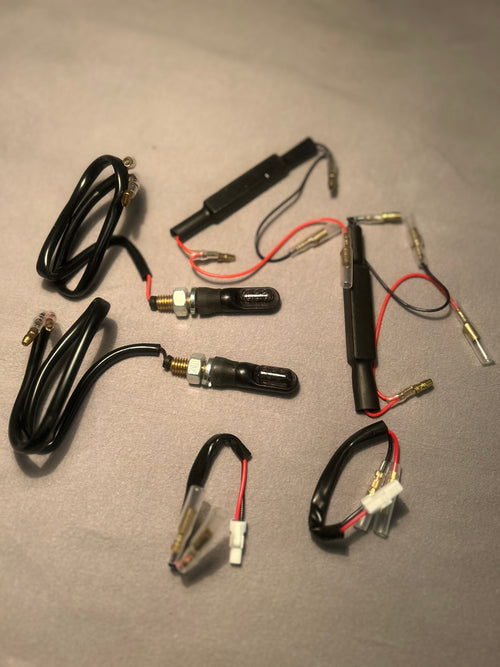 4x LED Mini Blinker Set inkl. Widerstände – Supermoto Style